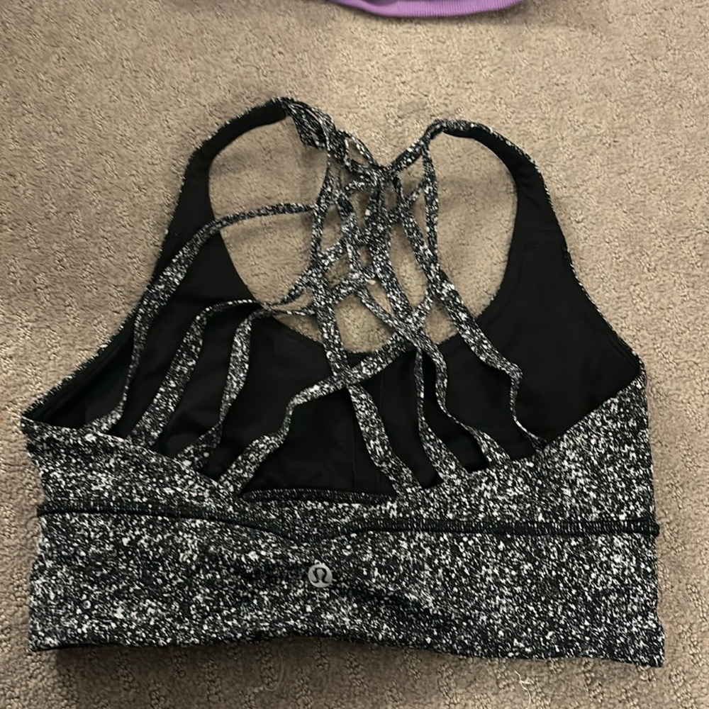 Lulu sports bra